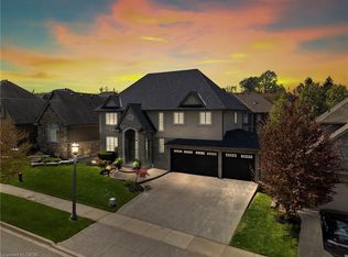24 Red Haven Dr, Niagara On The Lake, ON L0S 1J1