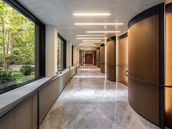 70 Charlton Street image 29 of 30