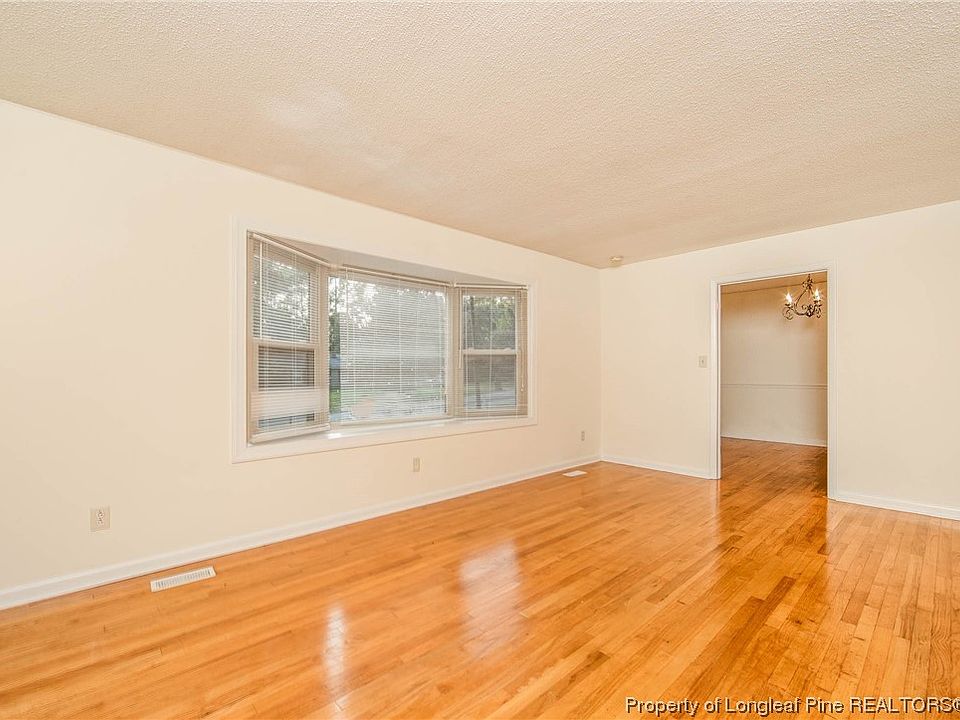 724 Roundtree Dr, Fayetteville, NC 28303 Zillow