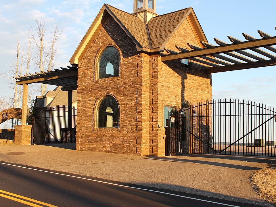 1st image of 0 High Pointe Dr Lot 9
