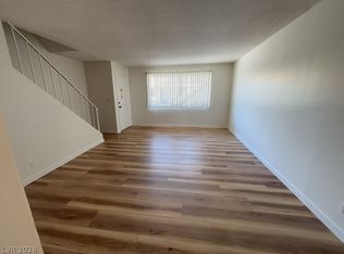 2938 Karen Ave #3, Las Vegas, NV 89121