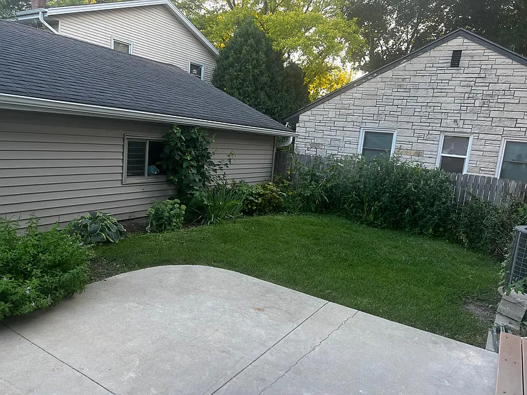 11725 W Watertown Plank Rd — Photo 5