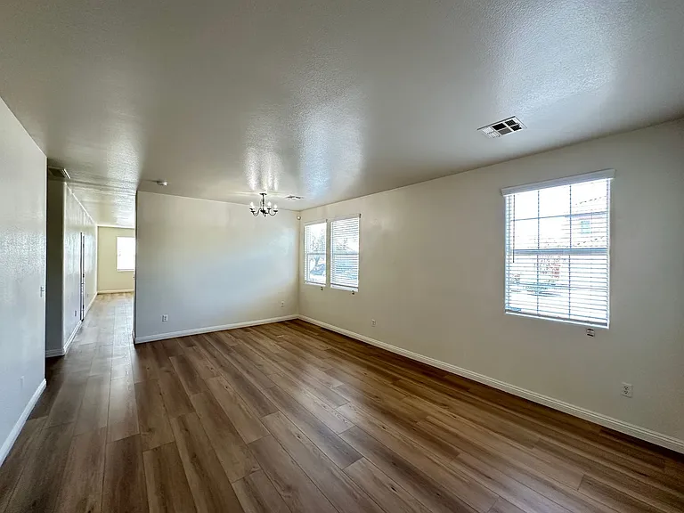 11227 Accademia Ct — Photo 4