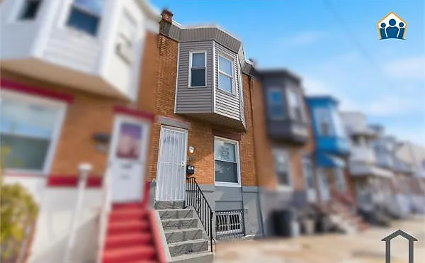 3 bed, 728 sqft, $1,400 — Photo 2