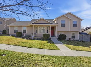 7737 N Ranches Pkwy, Eagle Mountain, UT 84005
