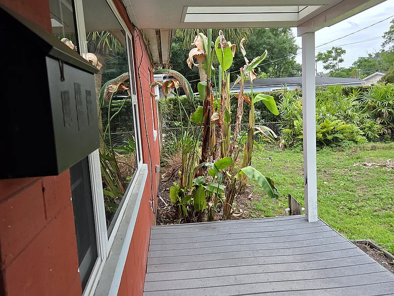 2717 Jamie Cir — Photo 2
