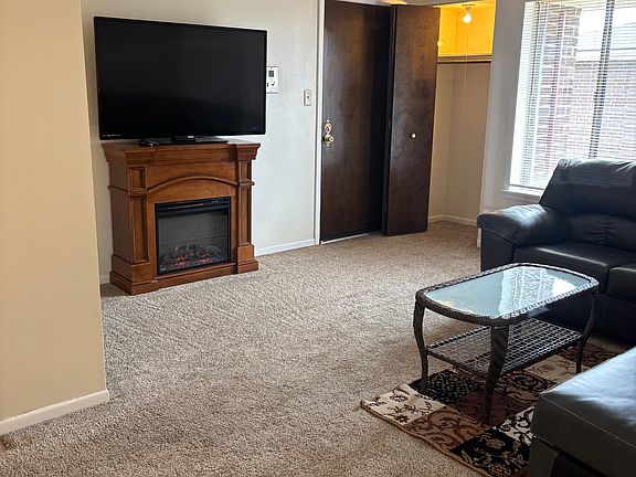 2nd image of 15814 Terrace Dr #O2