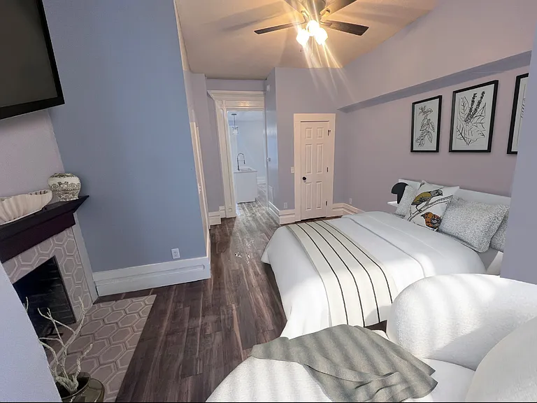 417 S Sheldon St #4 — Photo 4