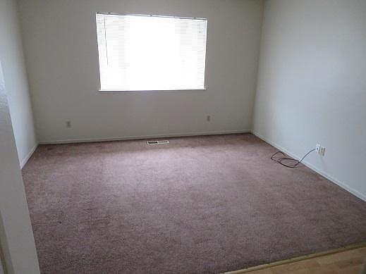 2nd image of 4918 Orchid Way