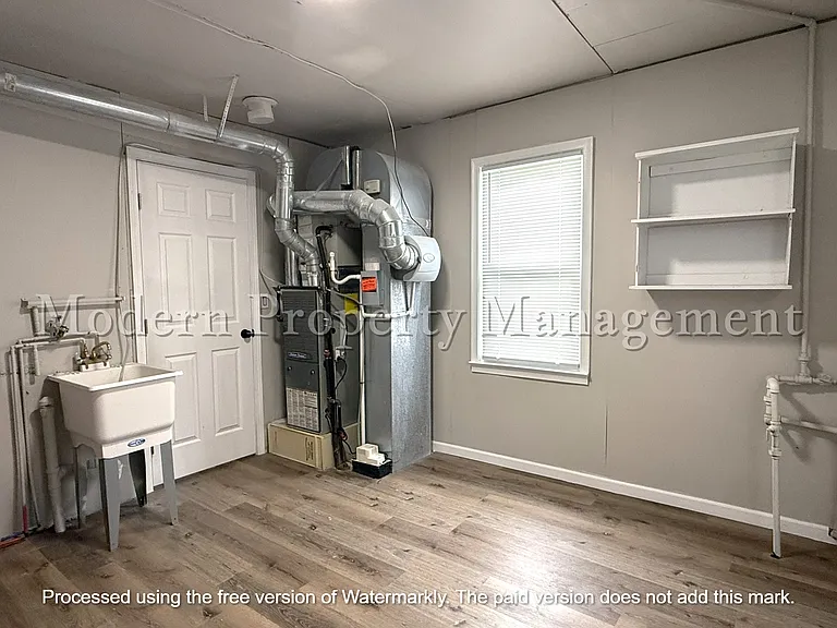 21330 Wick Rd — Photo 10