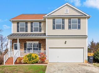 14312 Arlandes Dr, Charlotte, NC 28278