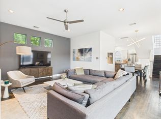 5810 Darling St Unit F, Houston, TX 77007