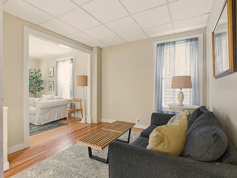 8 Carey St #W26 — Photo 9