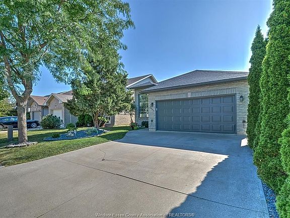 2nd image of 2480 Waterford Ave