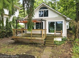 481 Heights Rd, Lake Orion, MI 48362