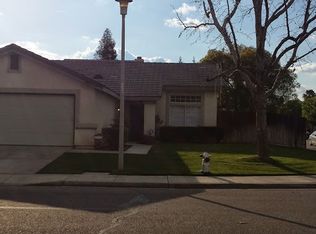 5001 Misty Breaks Dr, Bakersfield, CA 93313