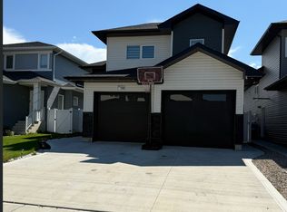 156 Barrett St, Saskatoon, SK S7W0Z7