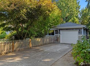 8564 30th Ave NW, Seattle, WA 98117