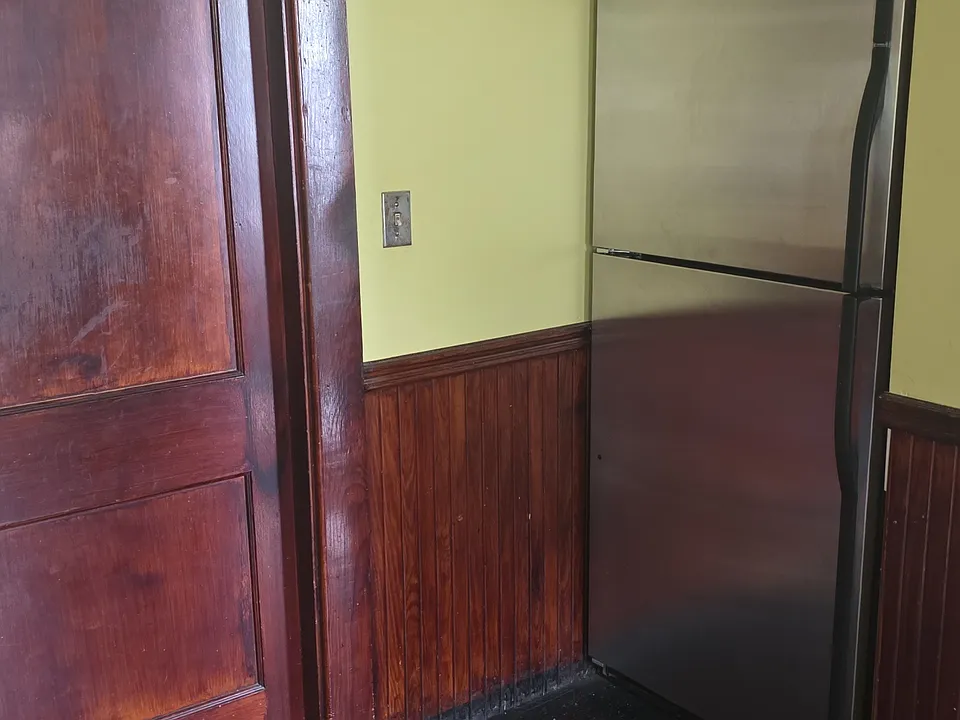 139 Empire St #2
