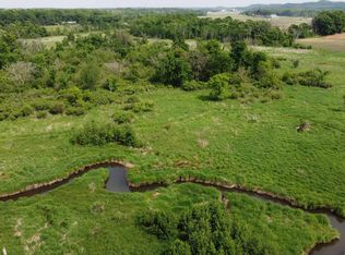 Langer Rd, Mauston, WI 53948