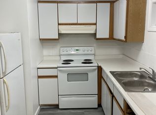 166 Main St #1, Deep River, CT 06417