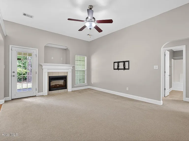 928 Arbor Springs Cir — Photo 22