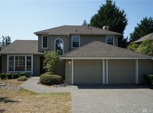 24303 SE 37th Pl, Sammamish, WA 98029