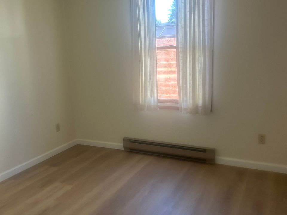 1st image of 211 8th St #A