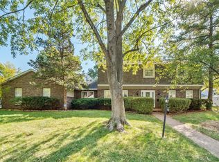 910 Meadowlark Dr, O Fallon, IL 62269