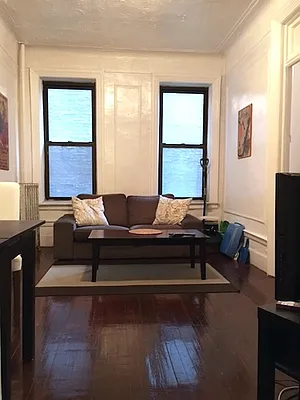 Rented by Triplemint | media 23