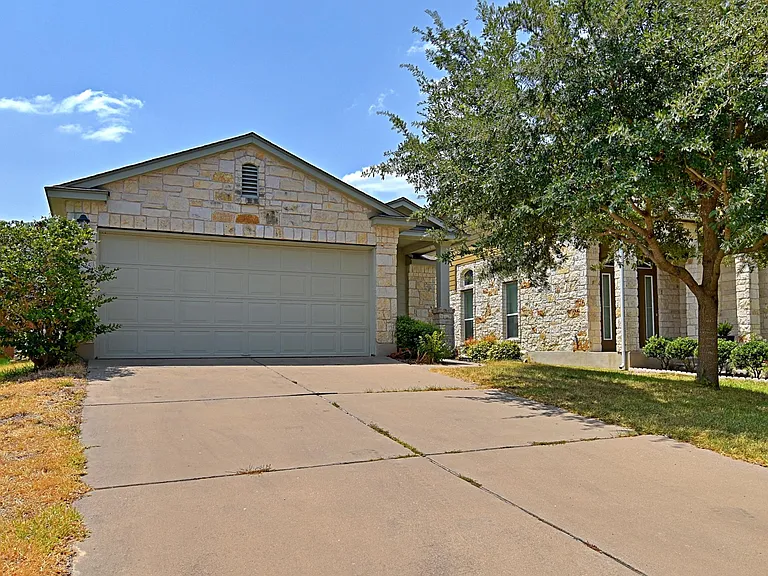 10825 Worn Sole Dr — Photo 3