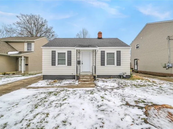 1677 Mapledale Rd, Wickliffe, OH 44092