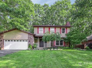 1659 Scott Creek Dr NE, Belmont, MI 49306