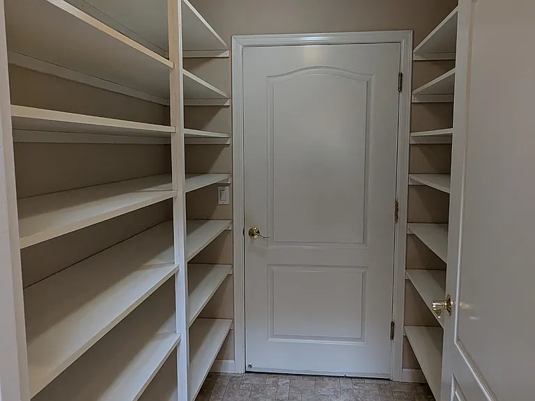 2431 Tyndell Cir SW #2431 — Photo 51