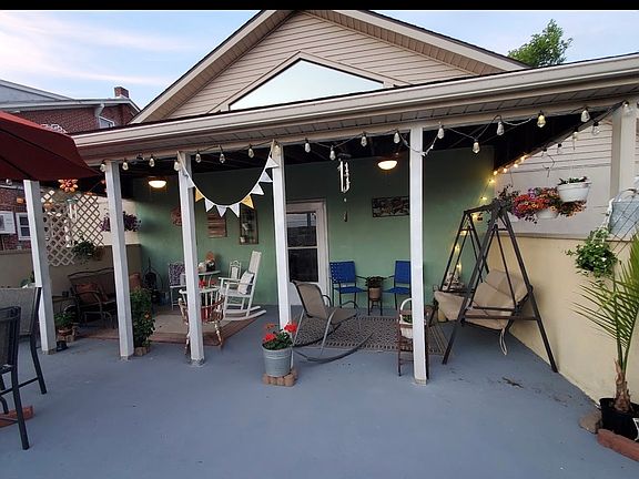 5th image of 1555 Cortland Ave