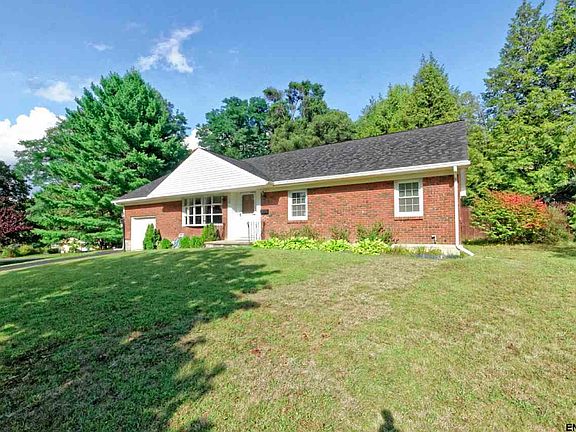 2nd image of 73 Northgate Dr