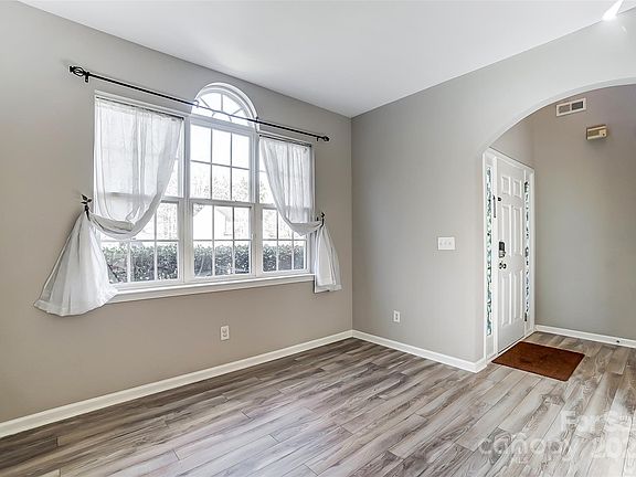 5th image of 3116 S Legacy Park Blvd