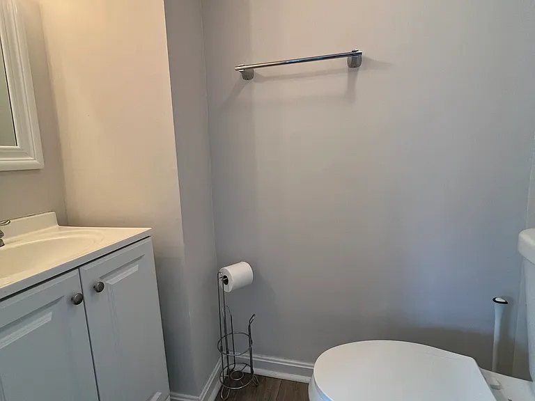 3232 Warder St NW — Photo 9