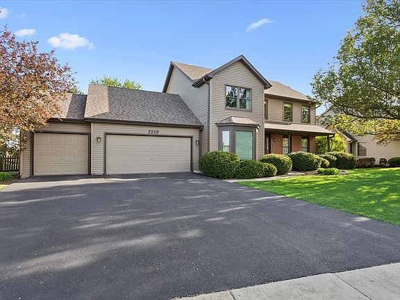 2nd image of 2228 Snapdragon Rd