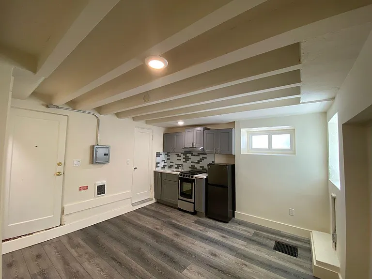2312-14 Ellsworth Street — Photo 25