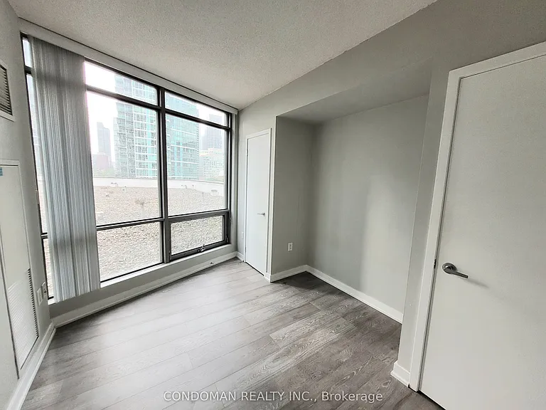 3 Navy Wharf Ct #603 — Photo 6
