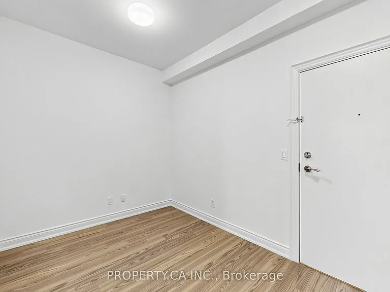 89 S Town Centre Blvd #515 — Photo 28