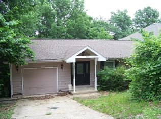 891 Valley View Dr, Branson, MO 65616