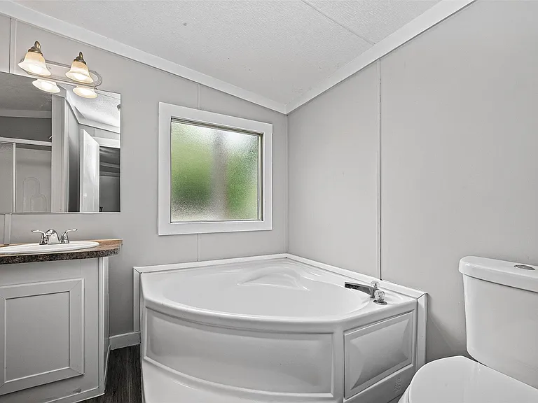 2122 Koster Rd — Photo 23
