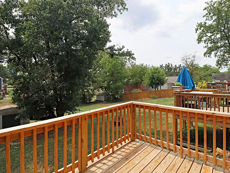 1406 Chesapeake St #B — Photo 15