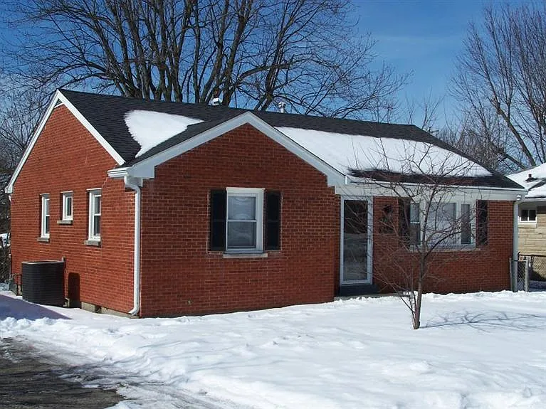 2112 Saint Michael Dr photo 1