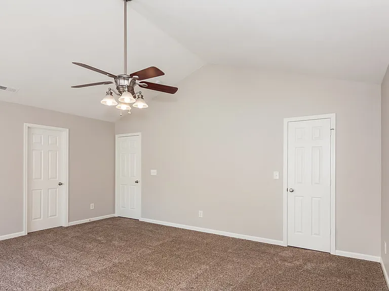 11239 Heritage Green Dr — Photo 11