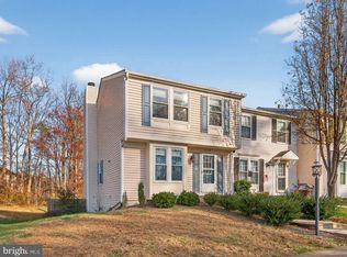 14598 Olde Kent Rd, Centreville, VA 20120