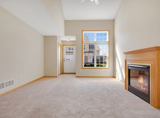 633 Meadow Ln, Somerset, WI 54025