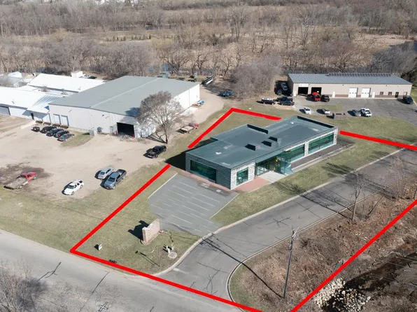 Weaver Ln, Dundas, MN 55019